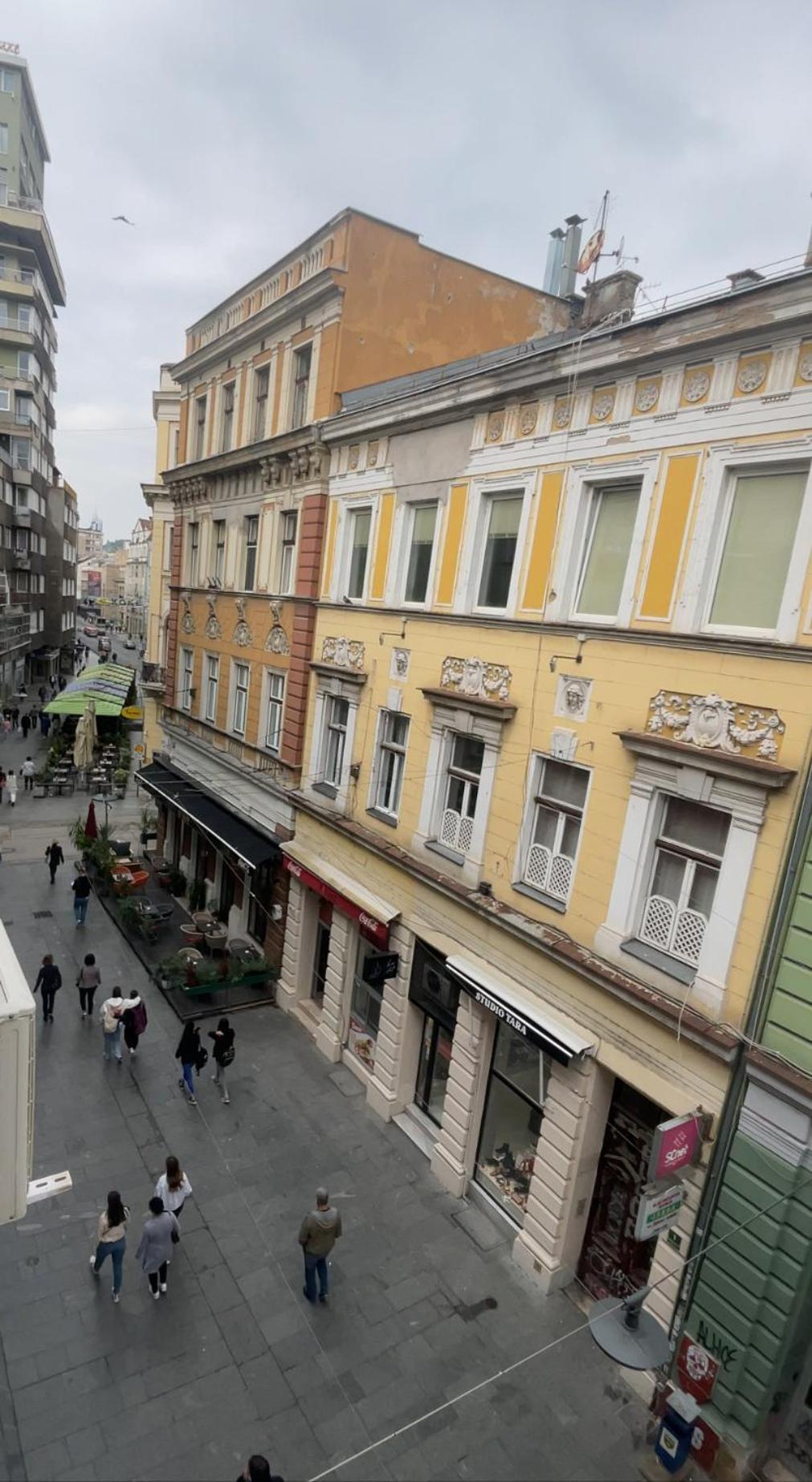 Main Street Retreat Apartment With Free Parking Saraievo Exterior foto