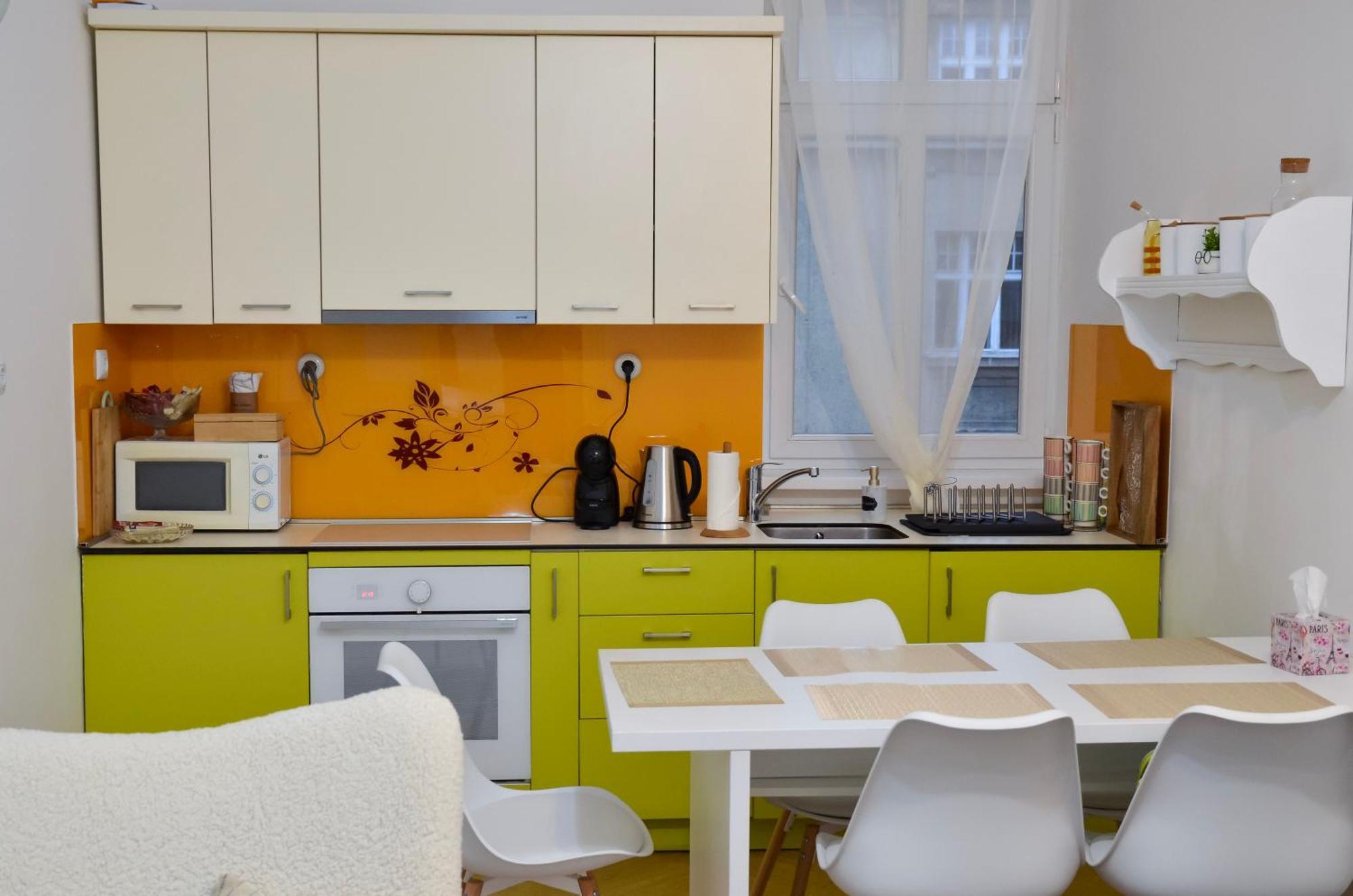 Main Street Retreat Apartment With Free Parking Saraievo Exterior foto